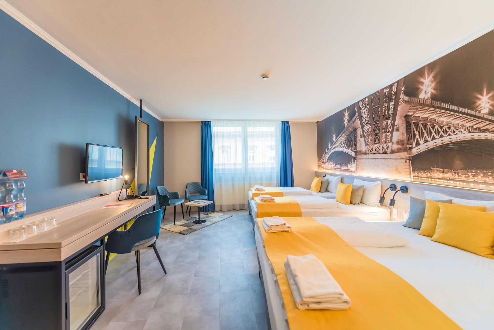 Hotel Impulso Fashion 4*